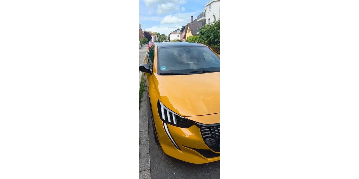 Peugeot 208 46.000 km 12.800 &euro; Düsseldorf 40627