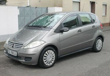 Mercedes-Benz A 180 175.000 km 2.990 &euro; Köln 50739