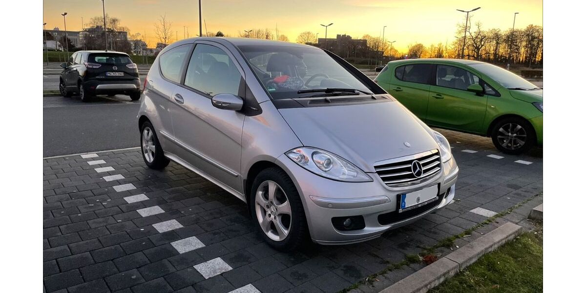 Mercedes-Benz A 170 137.000 km 2.700 &euro; Meerbusch 40667