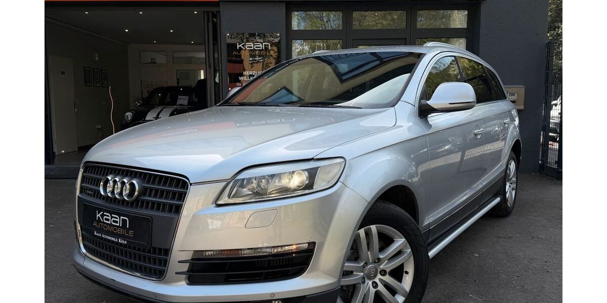 Audi Q7 242.000 km 4.900 &euro; Köln 51107