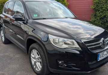 VW Tiguan 105.000 km 10.199 &euro; Willich 47877
