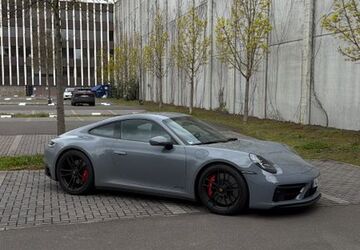 Porsche 992 3.400 km 157.990 &euro; Köln 50933