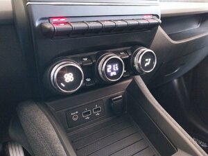 Renault ZOE Experience SHZ Tempo Klima 32.106 km 12.440 &euro; HAAN 42781