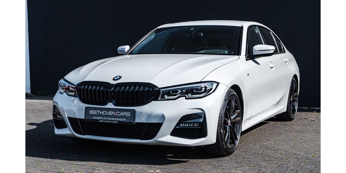 BMW 330 98.000 km 34.900 &euro; Solingen 42655