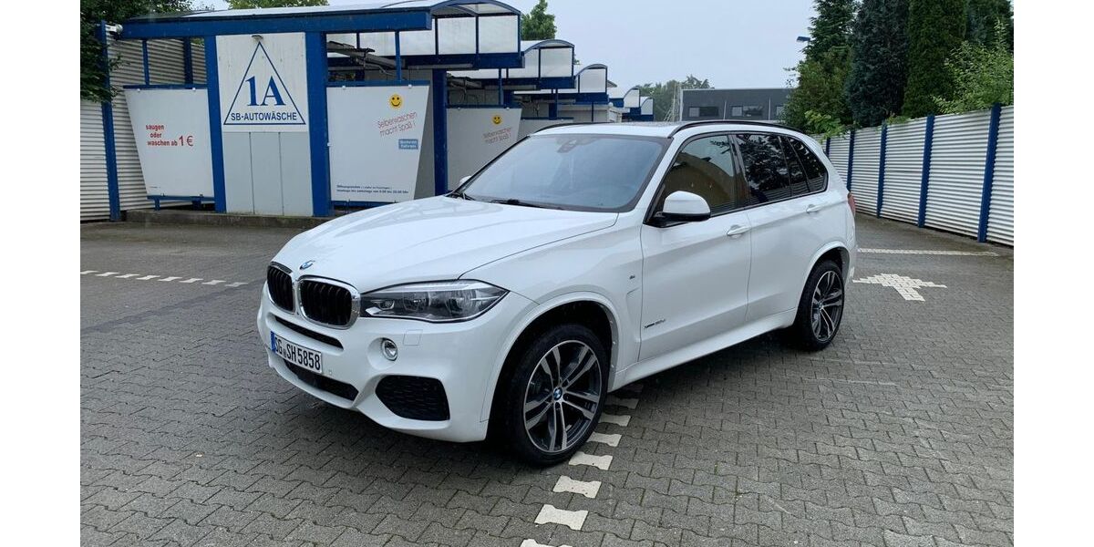 BMW X5 130.000 km 34.000 &euro; Solingen 42651