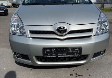 Toyota Corolla Verso 127.000 km 3.850 &euro; Wuppertal 42329