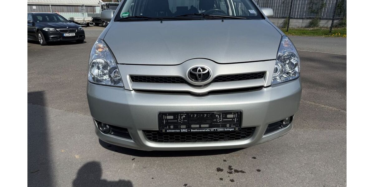 Toyota Corolla Verso 127.000 km 3.850 &euro; Wuppertal 42329