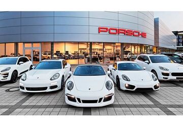 Porsche Cayenne 12.900 km 114.900 &euro; Düsseldorf 40468