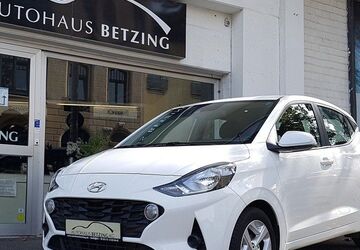 Hyundai i10 7.521 km 14.344 &euro; Solingen 42651