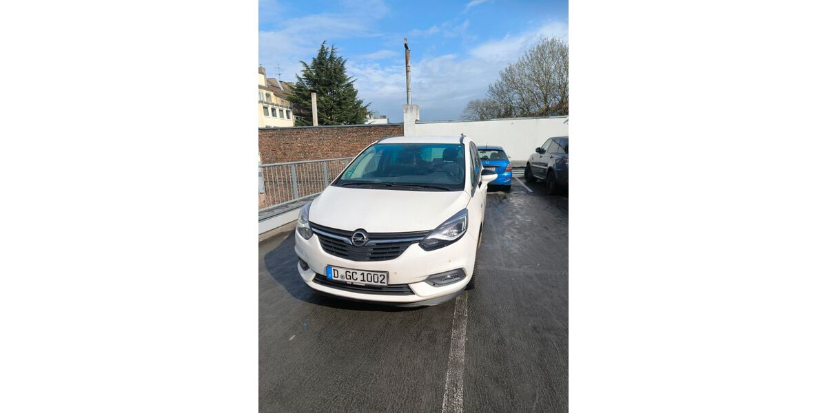 Opel Zafira 335.000 km 7.400 &euro; Düsseldorf 40233