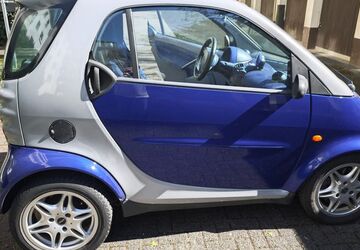 Smart ForTwo 154.200 km 2.890 &euro; Köln 50679