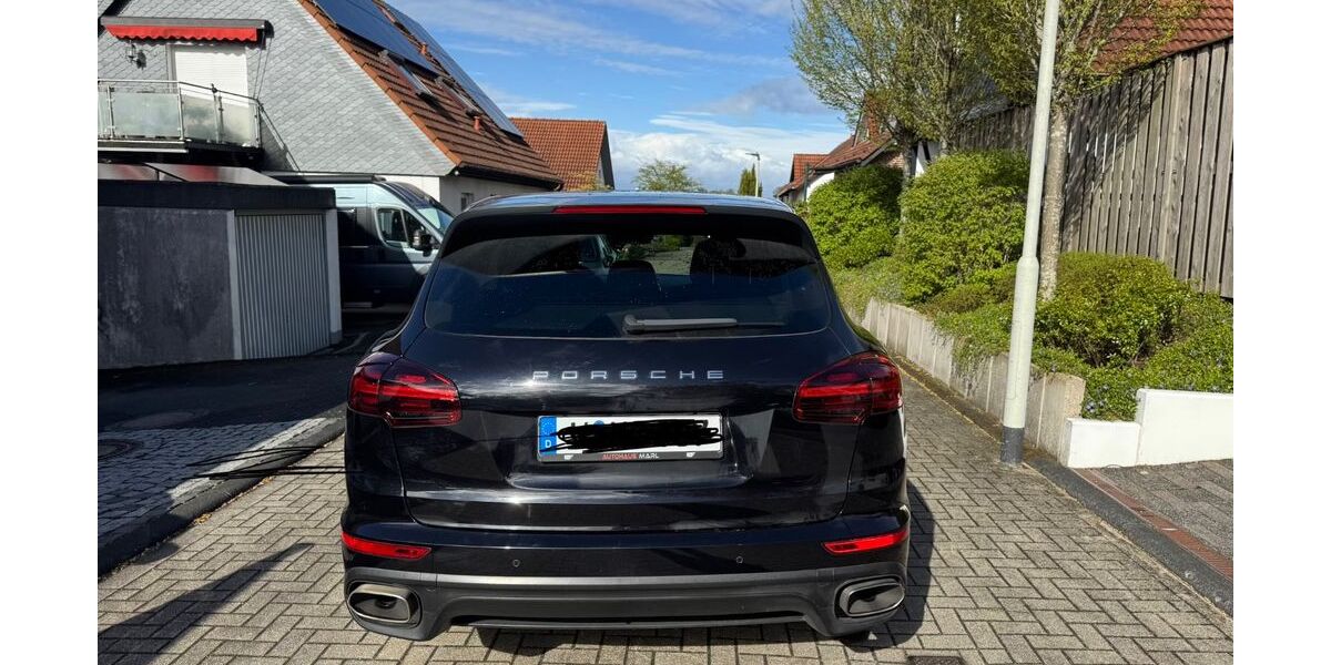 Porsche Cayenne 120.000 km 34.000 &euro; Wuppertal 42117
