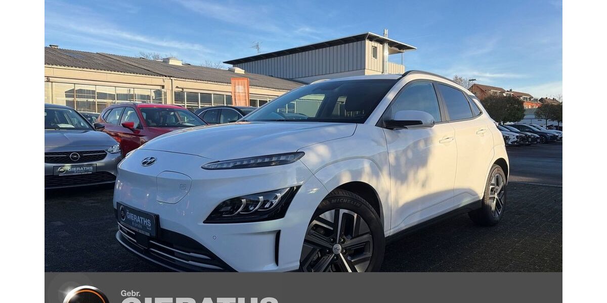 Hyundai KONA 32.386 km 24.590 &euro; Bergisch Gladbach 51469