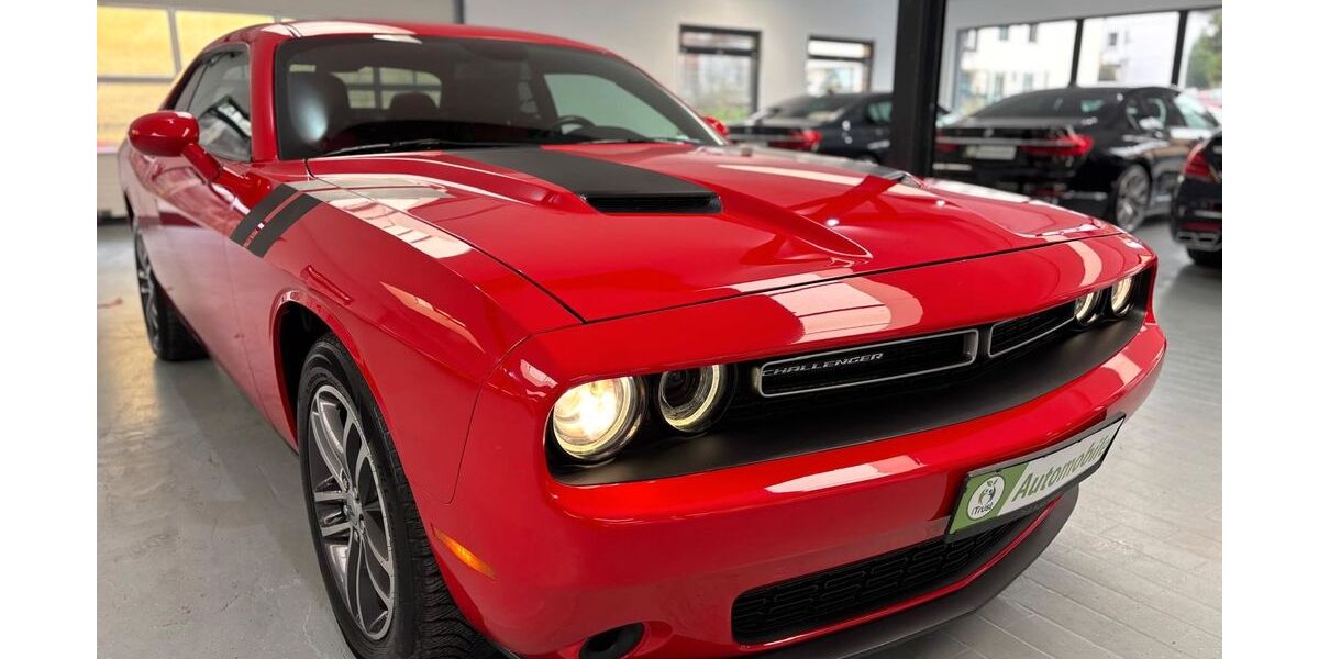 Dodge Challenger 131.500 km 22.598 &euro; Solingen 42697