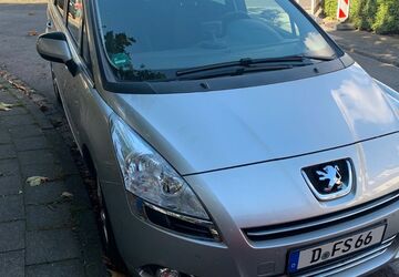 Peugeot 5008 76.900 km 4.950 &euro; Meerbusch 40667