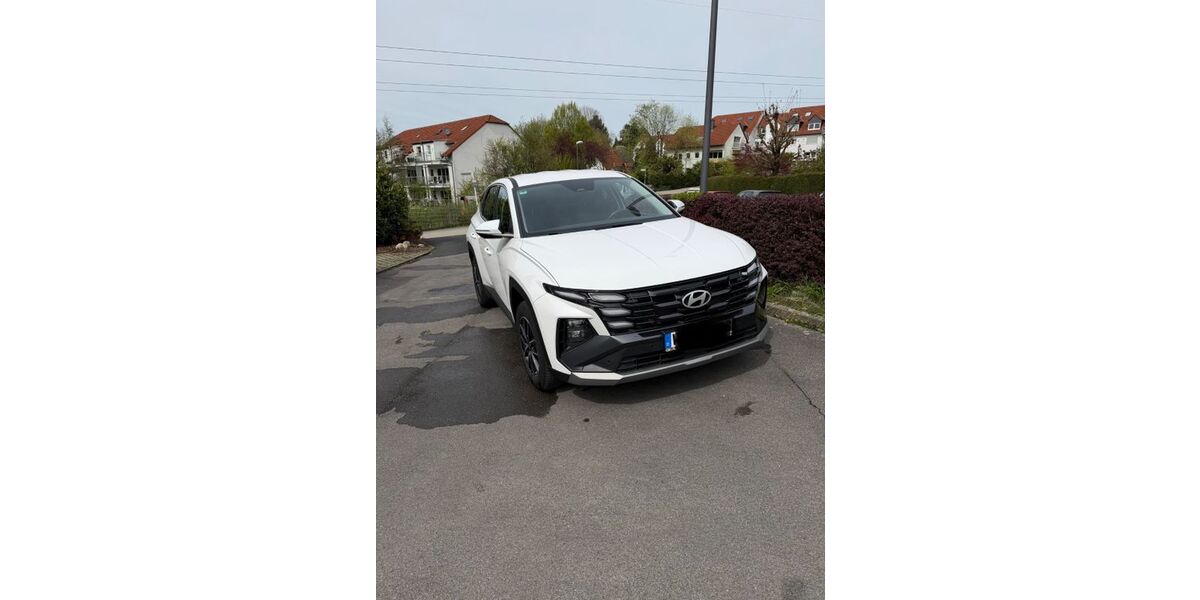Hyundai TUCSON 35.416 km 26.900 &euro; Wuppertal 42111