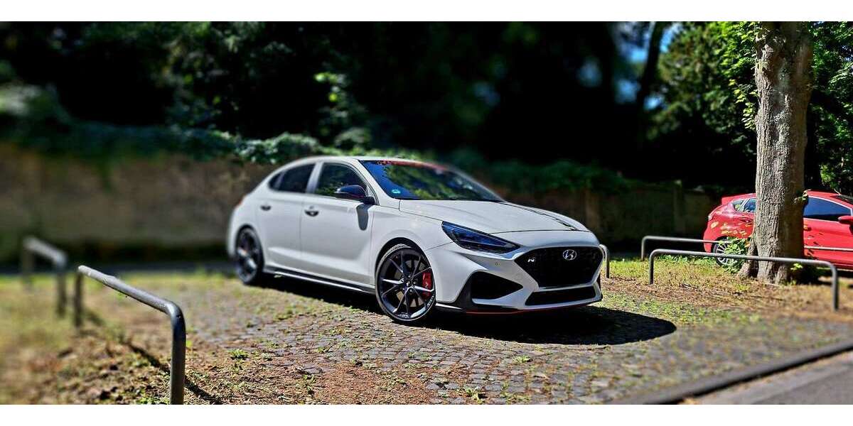 Hyundai i30 16.000 km 30.999 &euro; Köln 50667