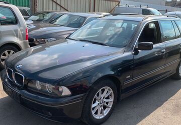 BMW 525 240.000 km 1.999 &euro; Bergisch Gladbach 51465