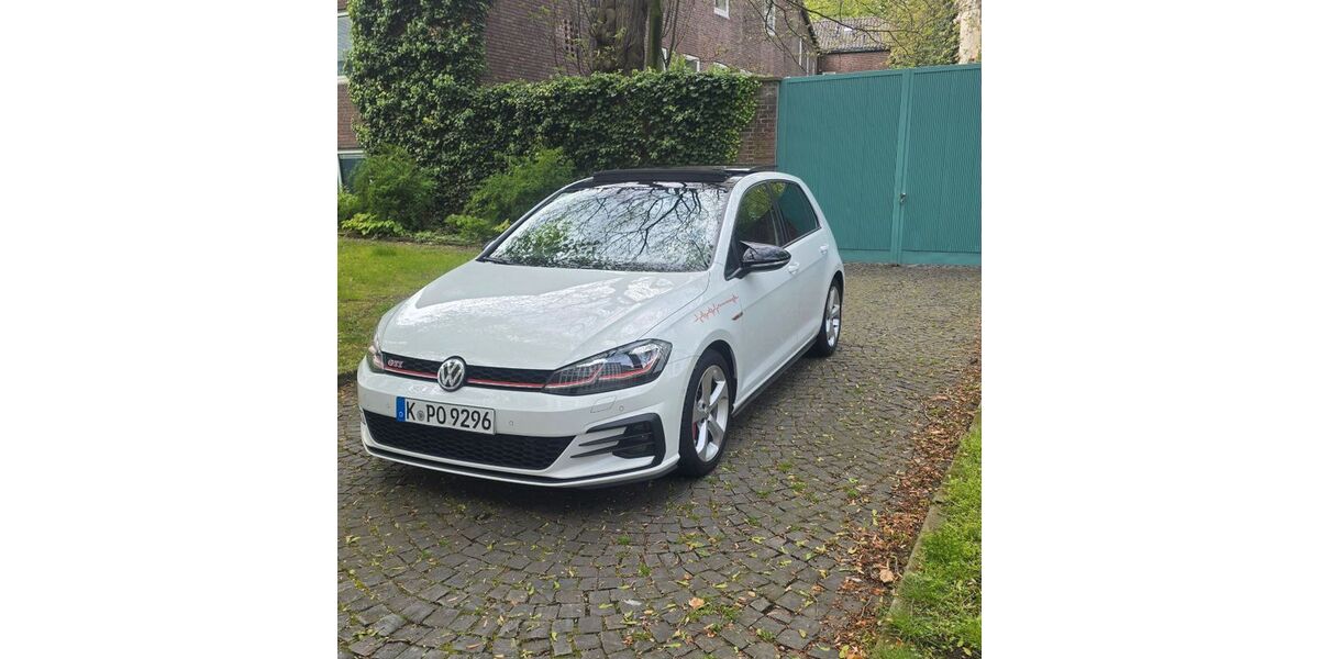 VW Golf 173.519 km 17.900 &euro; Köln 50670