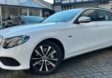 Mercedes-Benz E 300 234.709 km 17.500 &euro; Wuppertal 42117