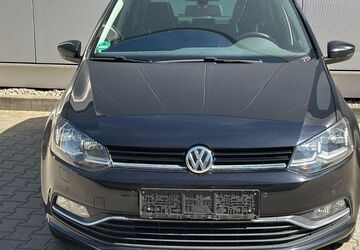 VW Polo 116.000 km 8.490 &euro; Düsseldorf - Bezirk 8 40231