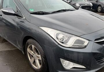Hyundai i40 202.219 km 4.000 &euro; wuppertal 42285