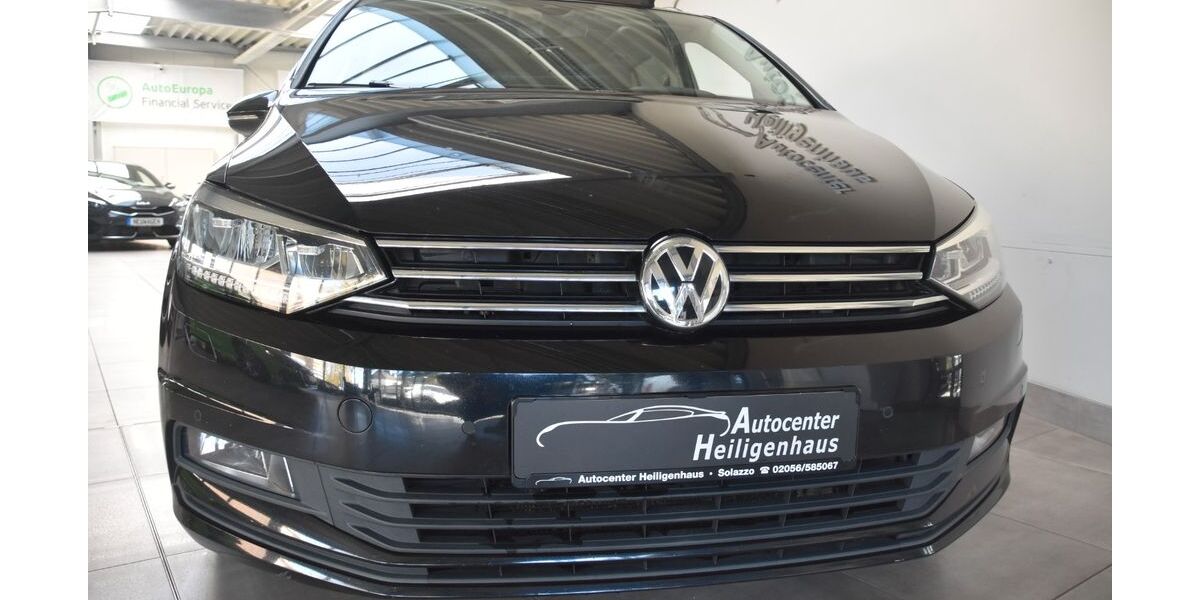 VW Touran 105.443 km 19.980 &euro; Heiligenhaus 42579