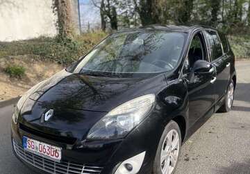 Renault Scenic 150.000 km 5.900 &euro; Solingen 42655