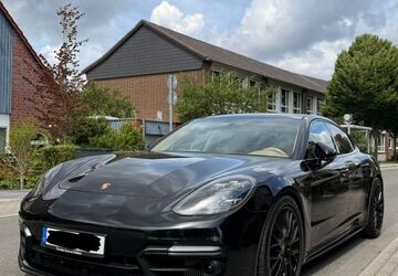 Porsche Panamera 144.000 km 59.999 &euro; Mülheim an der Ruhr 45470