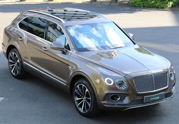 Bentley Bentayga 88.475 km 97.990 &euro; Düsseldorf 40233