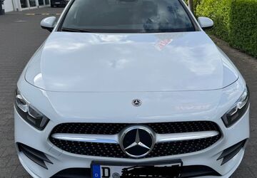 Mercedes-Benz A 250 126.000 km 22.900 &euro; Düsseldorf 40515