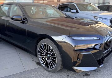 BMW 740 4.980 km 112.890 &euro; Köln Rodenkirchen 50996