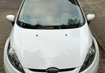 Ford Fiesta 250.099 km 2.599 &euro; Düsseldorf 40599