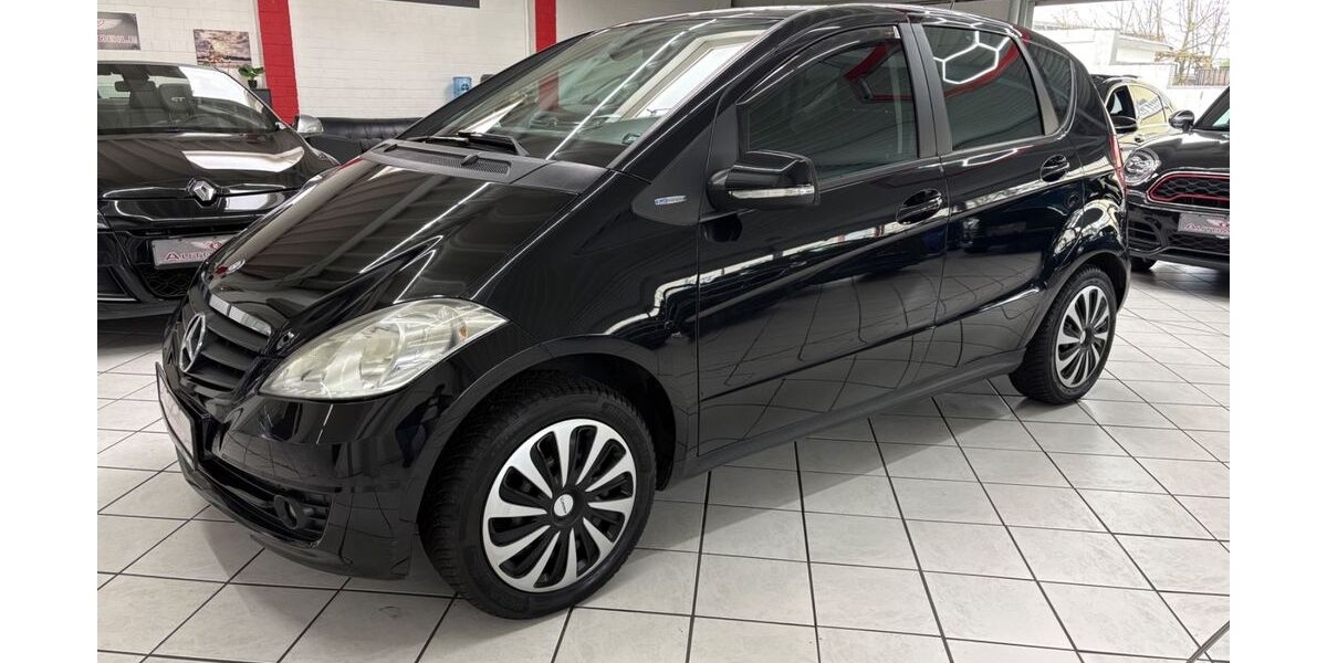 Mercedes-Benz A 160 114.000 km 5.300 &euro; Leverkusen 51371