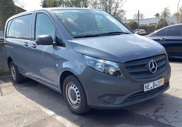 Mercedes-Benz Vito 273.000 km 8.400 &euro; Neuss 41460