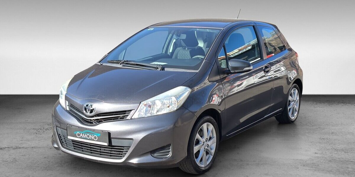 Toyota Yaris 1.0 Basic Radio 91.836 km 1.990 &euro; Wuppertal 42327