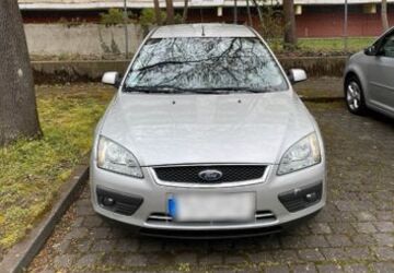 Ford Focus 171.000 km 2.499 &euro; Köln 51107