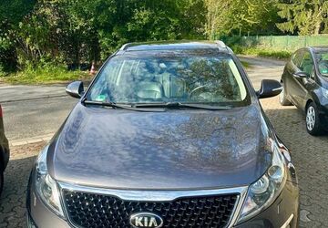 Kia Sportage 83.000 km 14.100 &euro; Mülheim an der Ruhr 45476