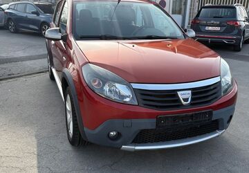 Dacia Sandero 59.690 km 4.700 &euro; Hilden 40721