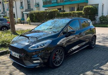 Ford Fiesta 115.000 km 15.800 &euro; Bergisch Gladbach 51427