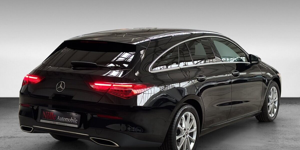 Mercedes-Benz CLA 180 Shooting Brake Leder Navi Kamera 1.Hd 108.430 km 17.990 &euro; Wuppertal 42327