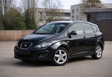 Seat Altea 106.211 km 5.400 &euro; Düsseldorf 40597