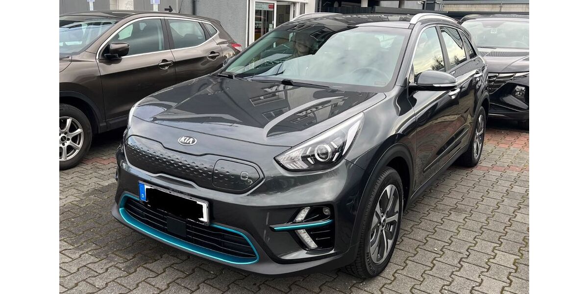 Kia Niro EV 36.000 km 17.600 &euro; Köln 50733