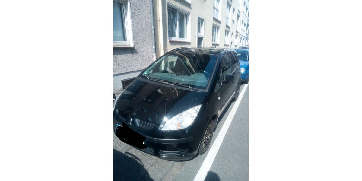Mitsubishi Colt 177.500 km 1.350 &euro; Wuppertal 42289