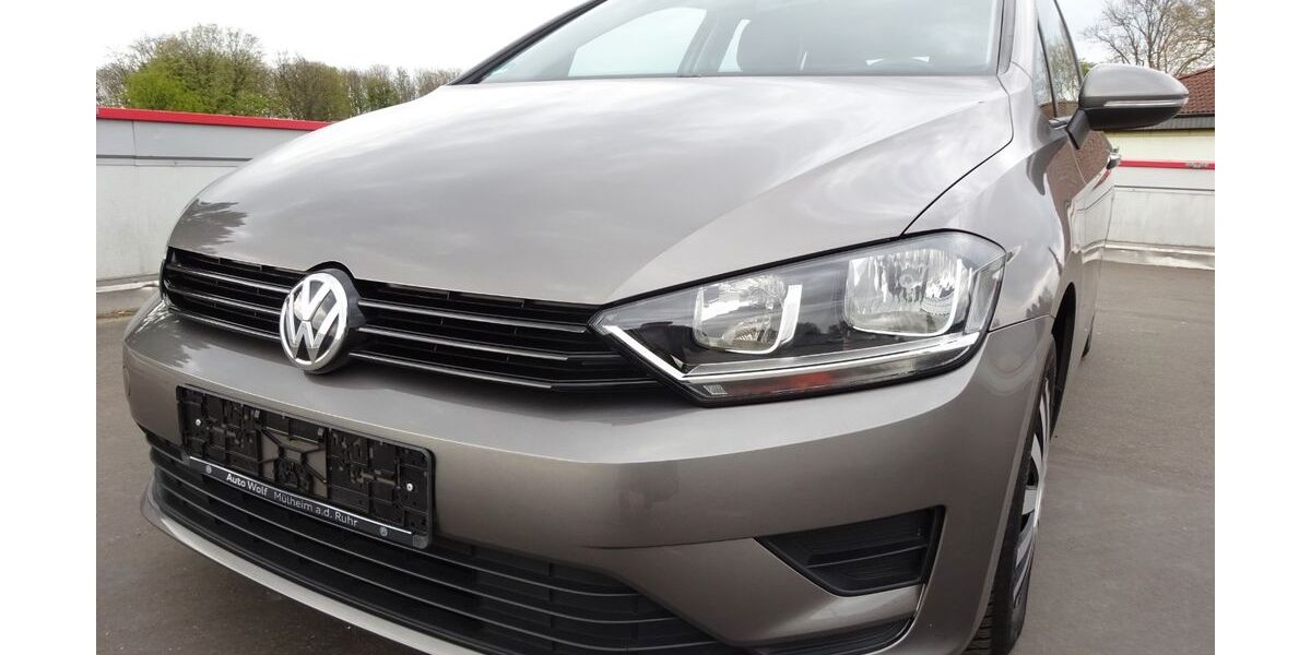 VW Golf 61.000 km 9.490 &euro; Solingen 42719