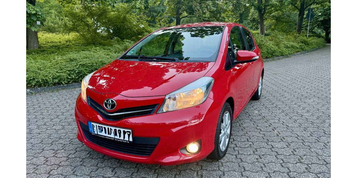 Toyota Yaris 135.000 km 5.100 &euro; Bergisch Gladbach 51469