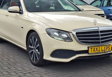 Mercedes-Benz E 300 597.215 km 8.925 &euro; Korschenbroich 41352