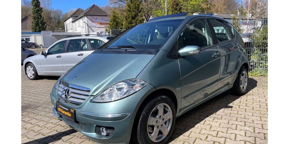 Mercedes-Benz A 170 119.800 km 4.970 &euro; Bergisch Gladbach 51469