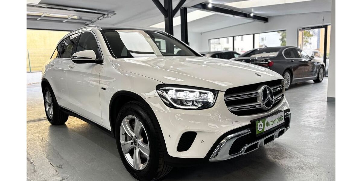 Mercedes-Benz GLC 300 82.900 km 33.699 &euro; Solingen 42697