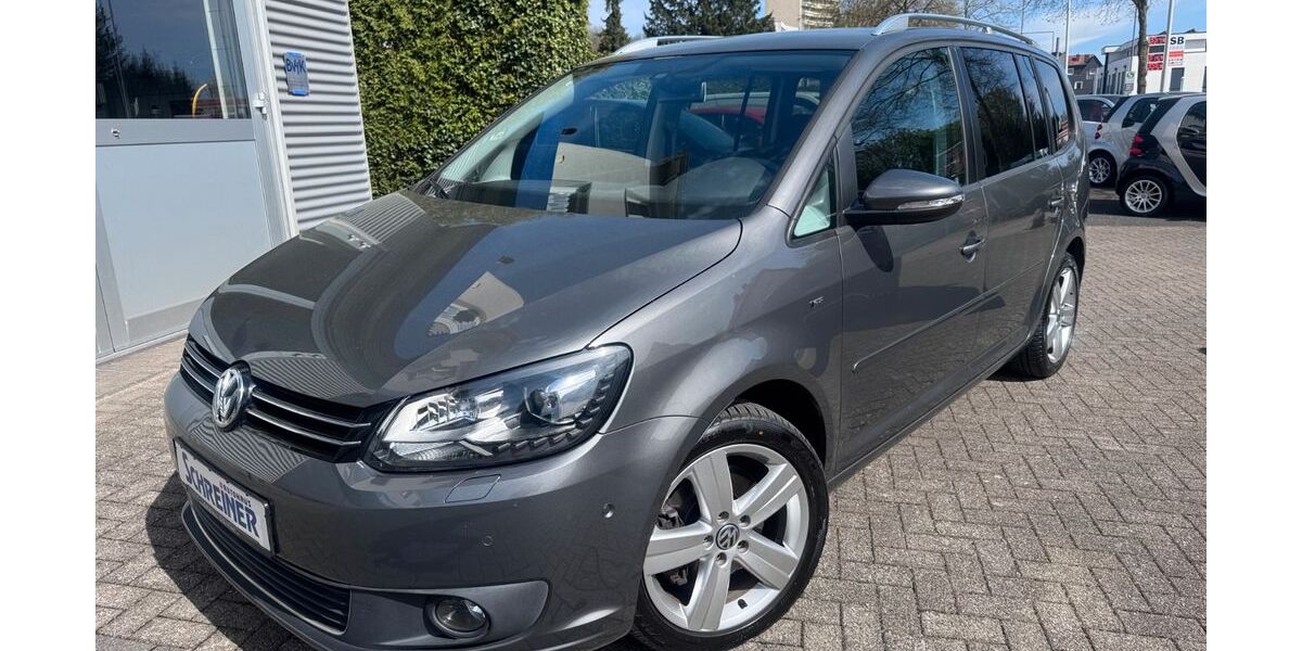 VW Touran 131.000 km 14.700 &euro; Bergisch-Gladbach 51469